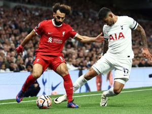 تشكيلات الفرق: ليفربول - توتنهام في الدوري الإنجليزي الممتاز 2023-24