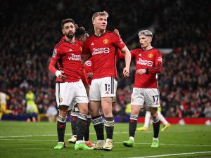 تشكيلة مانشستر يونايتد المتوقعة اليوم ضد كريستال بالاس في الدوري الإنجليزي 2023-24