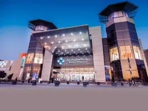 Bawabat Al Sharq Mall