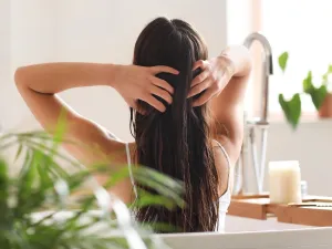 طبيب البوابة: 5 أسباب خطيرة قد تسبب تساقط الشعر