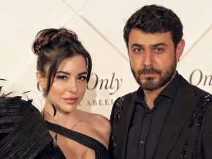 سارة أبي كنعان و خطيبها