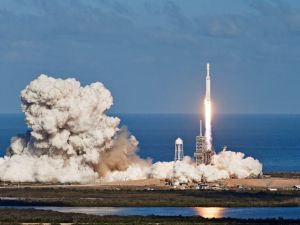 Shutterstock Spacex