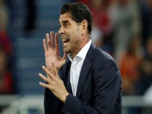 أسطورة ريال مدريد مديرًا رياضيًا للنصر.. فمن هو "فرناندو هييرو"؟