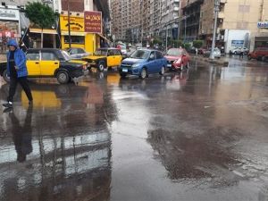 الأمطار تعود والرياح في نشاط