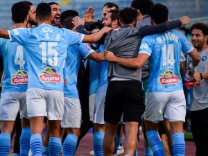 النيران تشتعل بين بيراميدز واتحاد الكرة المصري