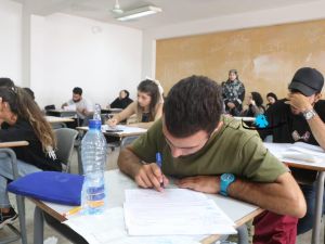 امتحانات لبنان