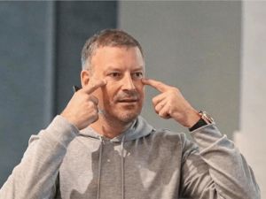 تصريحات مثيرة عن مستقبل كلاتنبرج