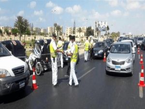 حبس وغرامة 500 جنيه! المرور المصري يحذر من تلك المخالفة