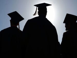 لا يتطلب طباعة الشهادات لقبول الجامعات