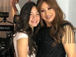 الفنانة انتصار