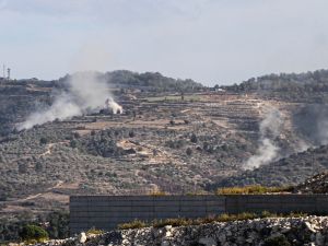 صورة أرشيفية من غارة إسرائيلية استهدفت المناطق الحدودية في جنوب لبنان