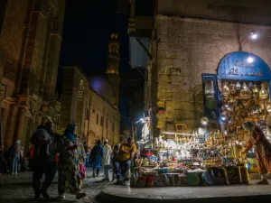 Egypt secures $2B in loans to support struggling economy