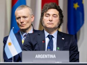 IMF predicts deeper downturn for Argentina’s economy as new president takes over