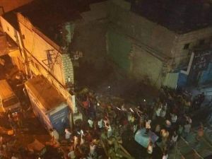 Aden building collapse