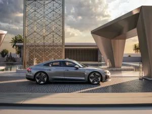 UAE Survey Reveals Shift in Car Buying Preferences: Leasing Gains Ground Among High-Income Residents