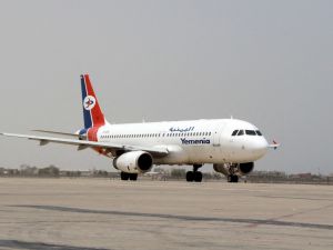 Yemenia airlines detained by Houthis in Sana'a