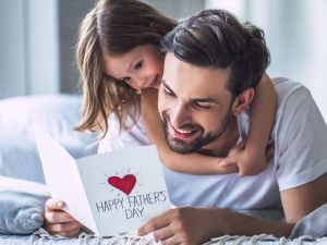 كل ما تحتاج لمعرفته حول عيد الأب وموعد الاحتفال به