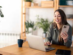 5 طرق إبداعية لإنشاء مكتب للعمل من المنزل 