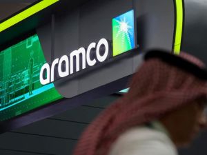 "أرامكو" السعودية على 10% من شركة "هورس باورترين"