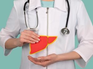 طبيب البوابة: 5 مؤشرات جسدية لمرض الكبد الدهني  