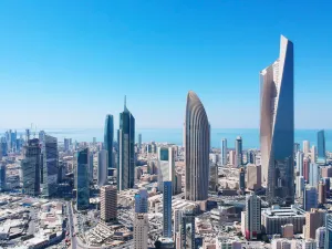Kuwait resorts to power cuts amid scorching heat wave