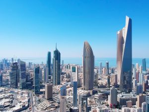 Kuwait resorts to power cuts amid scorching heat wave