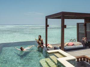 Four Seasons Hotels and Resorts