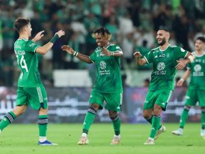 الزعيم والراقي في منافسة على نجوم الهلال 