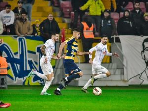  المحترف يودع الراقي ويرحل للدوري التركي