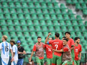 المغرب تتفوق على الأرجنتين (Photo by Arnaud FINISTRE / AFP)