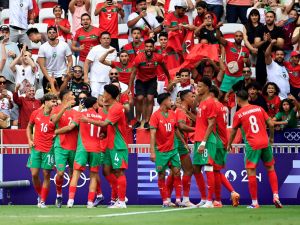 المغرب تتأهل على رأس المجموعة الثانية (Photo by Valery HACHE / AFP)