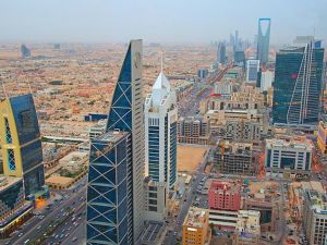 سر الحفارات الضخمة في العاصمة السعودية الرياض