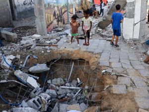 قصف مدرسة نازحين