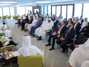 مركز دبي للشركات العائلية يناقش "استخدامات الوقف والمؤسسات وصناديق العُهد في الشركات العائ