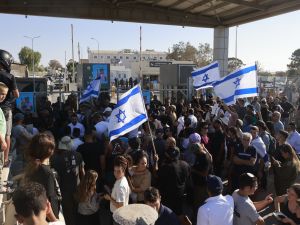 Storming Sde Teiman Camp