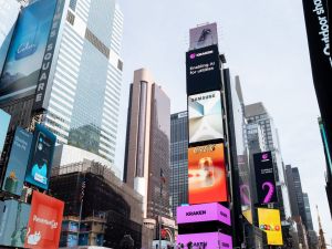 تمهيداً لحدث Galaxy Unpacked المرتقب.. سامسونج تمنح عملاءها حول العالم لمحة عن الآفاق الجديدة للذكاء الاصطناعي في هواتف Galaxy 