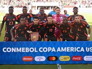 Colombia's players pose for pictures ahead of the Conmebol 2024 Copa America tournament group D football match between Brazil and Colombia at Levi's Stadium in Santa Clara, California on July 2, 2024. (Photo by Patrick T. Fallon / AFP)