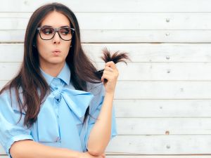 أسباب تجبرك على قص شعرك شهرياً