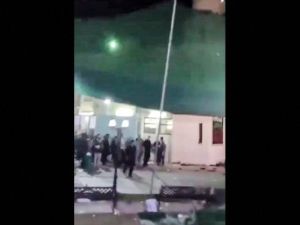 الهجوم على المسجد أسفر عن مقتل وإصابة أكثر من 30 شخصا الهجوم على المسجد أسفر عن مقتل وإصابة أكثر من 30 شخصا