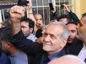 الرئيس الإيراني المنتخب، مسعود بزشكيان