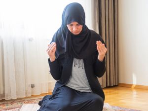 دعاء لنفسي بالسعادة والحظ الحلو في الحياة