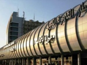مطار القاهرة 