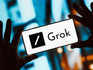 روبوت Grok