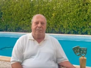 أسامة عباس