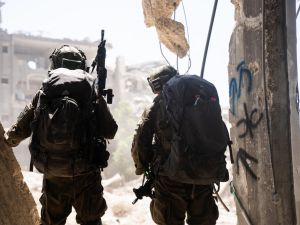 Israeli soldiers