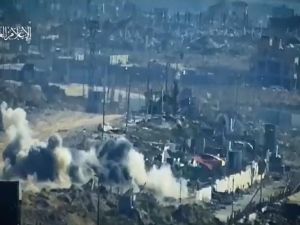 صورة أرشيفية لجانب من استهداف القسام آليات الاحتلال الإسرائيلي في قطاع غزة