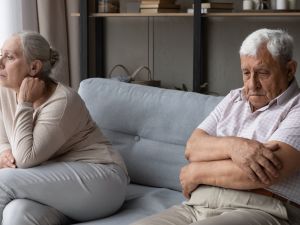 ما هو ترند الطلاق الرمادي أو الانفصال المتأخر؟