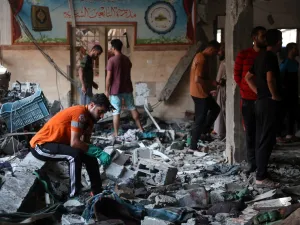 معظم ضحايا المجازر الاسرائيلية من النساء والأطفال
