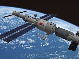Chinese space rocket explodes, posing threat to more than 1,000 satellites