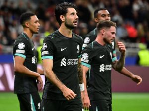 ليفربول يتطلع للتغلب على ولفرهامبتون اليوم (Photo by PIERO CRUCIATTI / AFP)